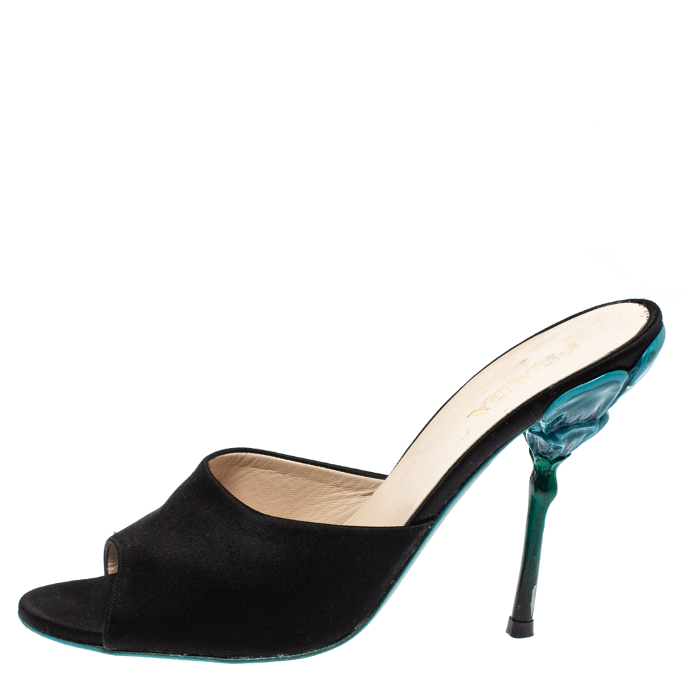 

Prada Black Satin Sculptured Heel Mule Size