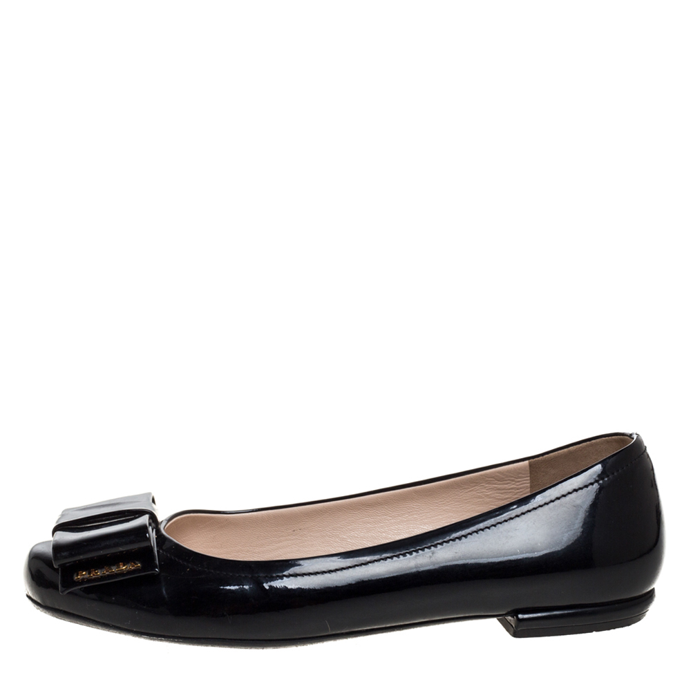 

Prada Patent Leather Bow Ballet Flats Size, Black