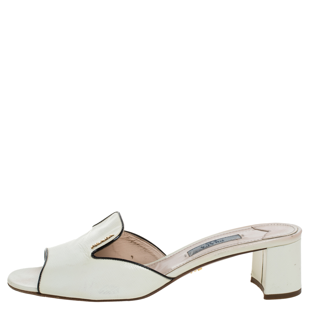 

Prada Cream Patent Leather Block Heel Open Toe Slip on Sandals Size
