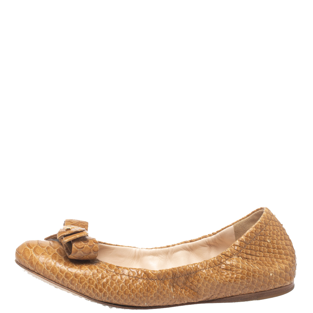 

Prada Beige Python Leather Scrunch Bow Ballet Flats Size