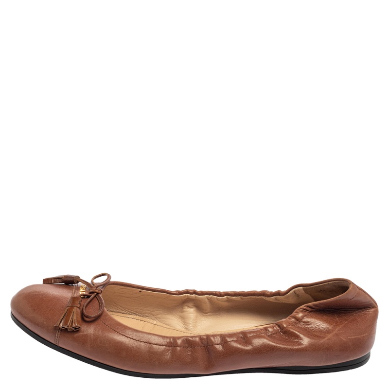 

Prada Tan Leather Bow Ballet Flats Size