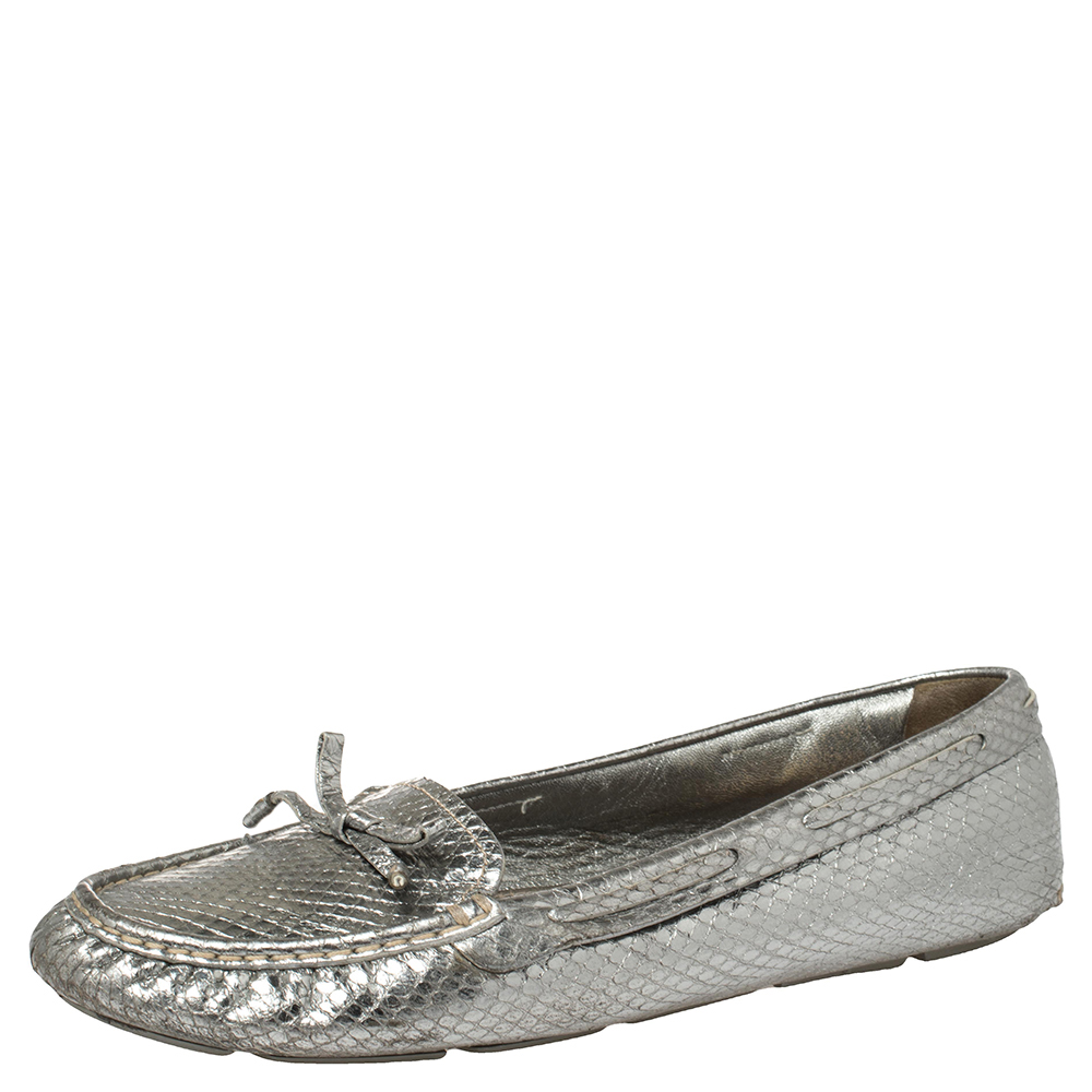 

Prada Silver Python Embossed Leather Bow Slip On Loafers Size