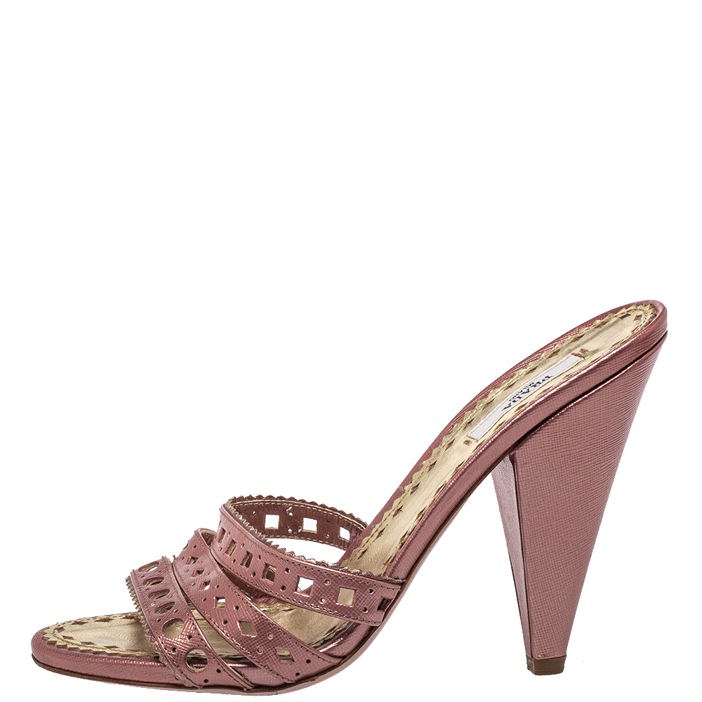 

Prada Pink Leather Slide Sandals Size