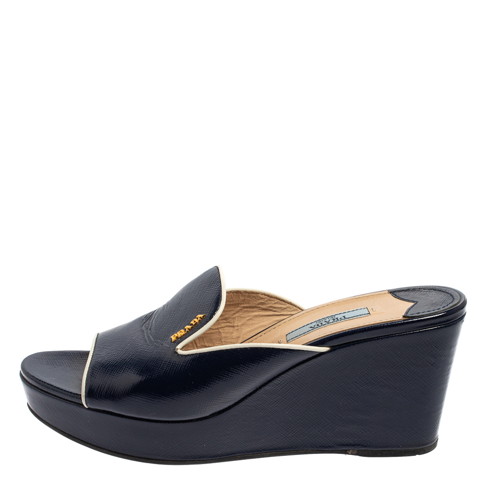 

Prada Blue/White Patent Leather Wedge Slide Sandals Size
