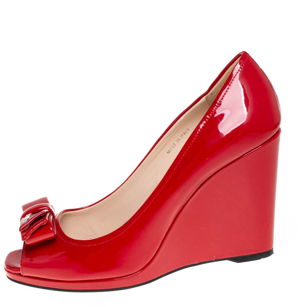 

Prada Red Patent Leather Bow Peep Toe Wedge Pumps Size