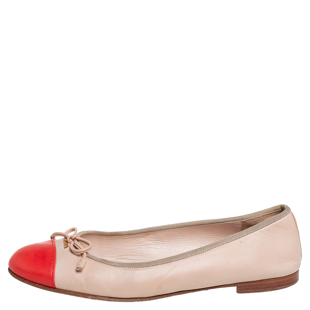 

Prada Beige/Orange Leather Cap Toe Bow Ballet Flats Size