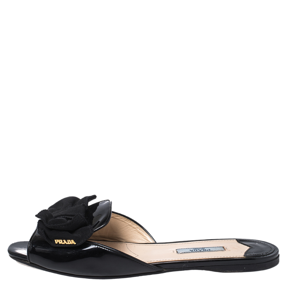

Prada Black Patent Leather Bow Flats Size