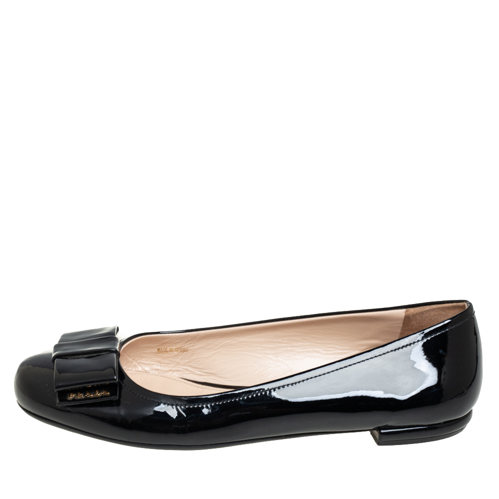 

Prada Black Patent Leather Bow Ballet Flats Size