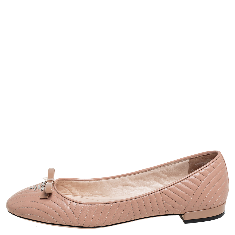 

Prada Beige Patent And Quilted Leather Ballet Flats Size