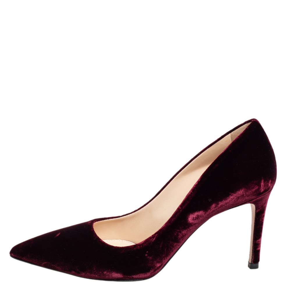 

Prada Burgundy Velvet Pointed Toe Pumps Size