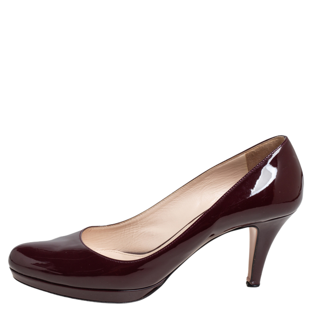 

Prada Dark Brown Patent Leather Platform Pumps Size