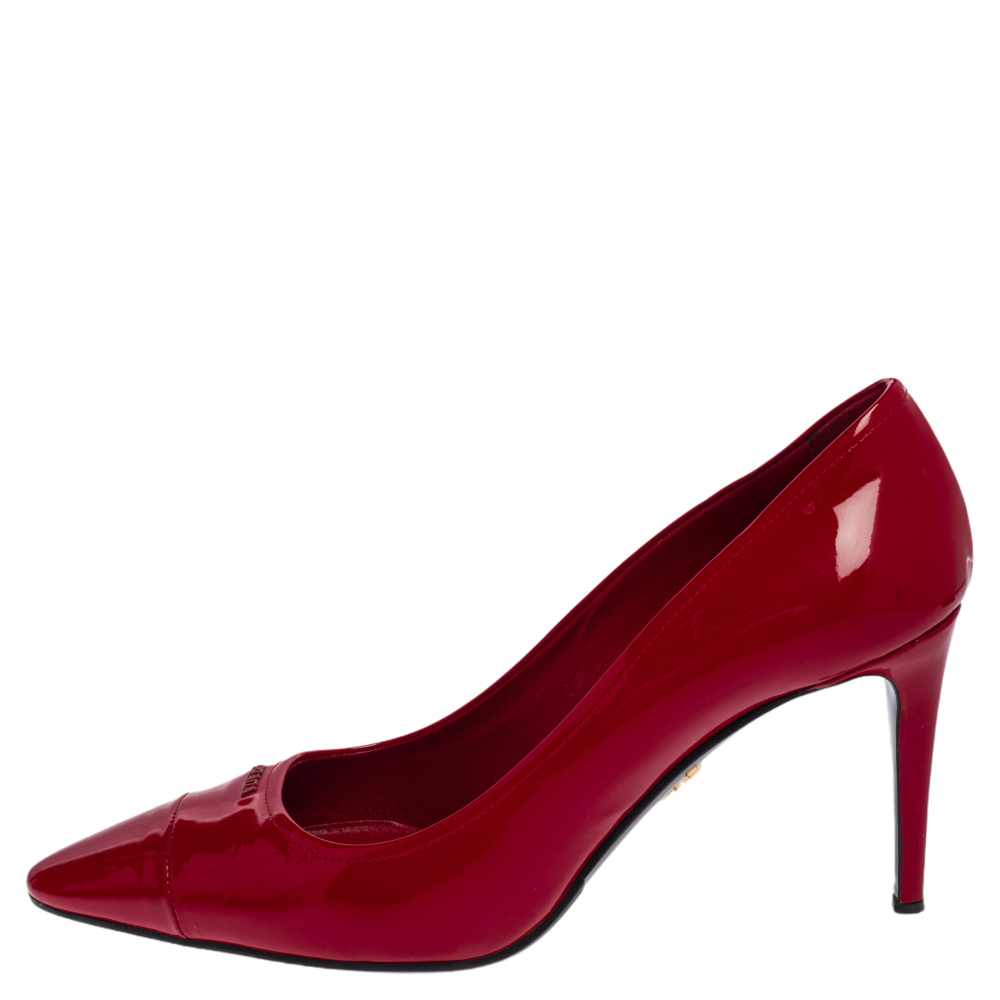 

Prada Red Patent Leather Pumps Size