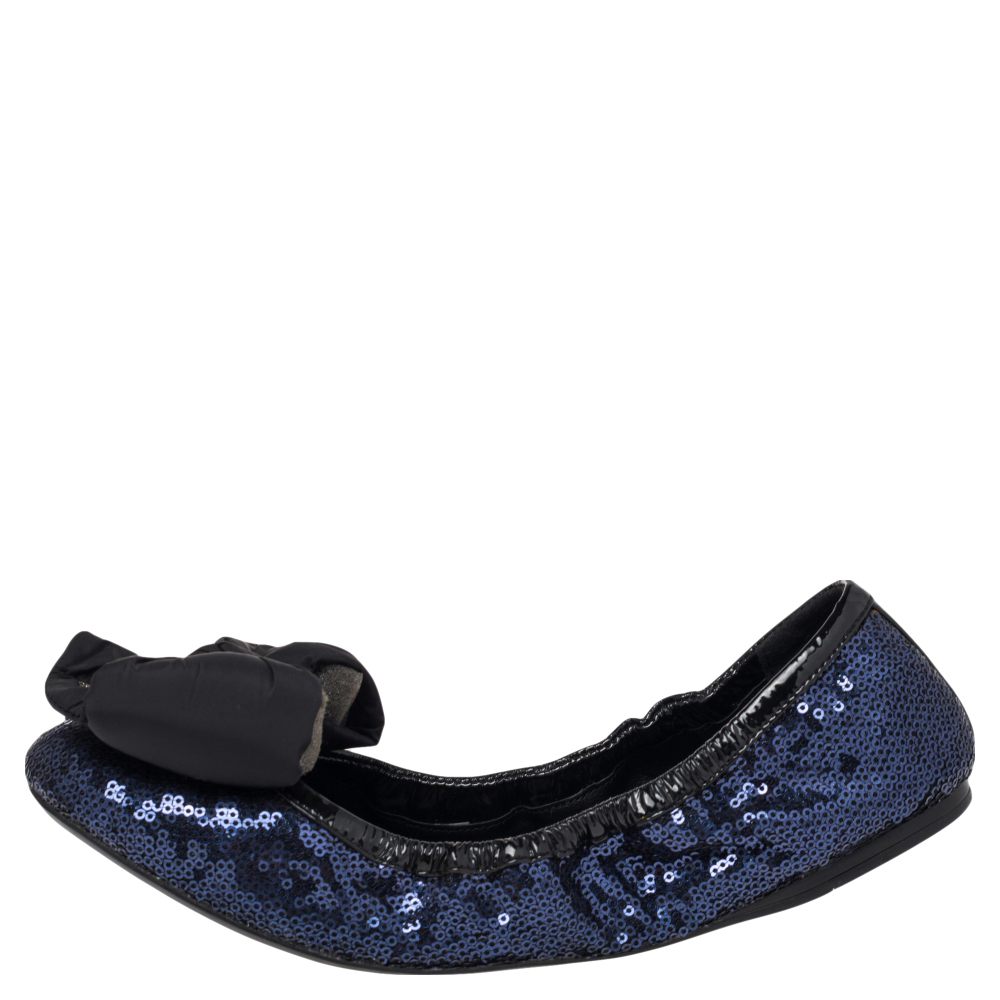 

Prada Navy Blue Sequin And Patent Leather Trim Fabric Bow Logo Scrunch Ballet Flats Size