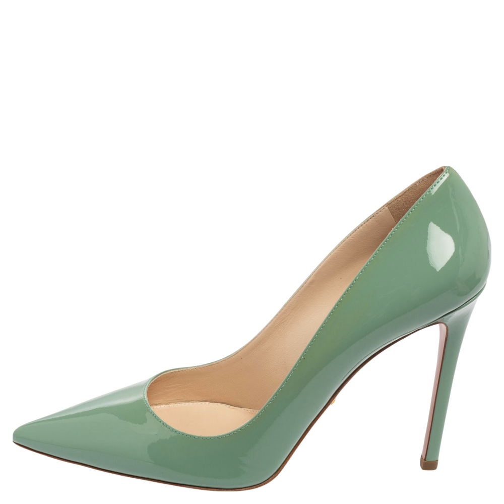 

Prada Aqua Green Patent Leather Pointed-Toe Pumps Size