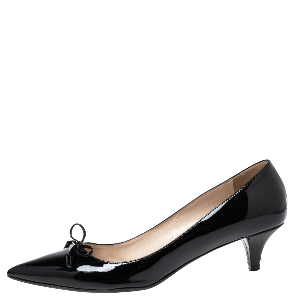 

Prada Black Patent Leather Bow Pointed-Toe Pumps Size