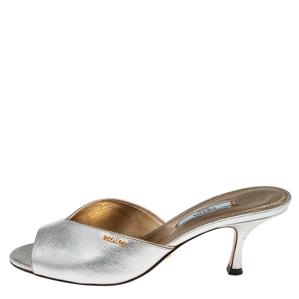 

Prada Silver Saffiano Leather Vernice Slide Sandals Size