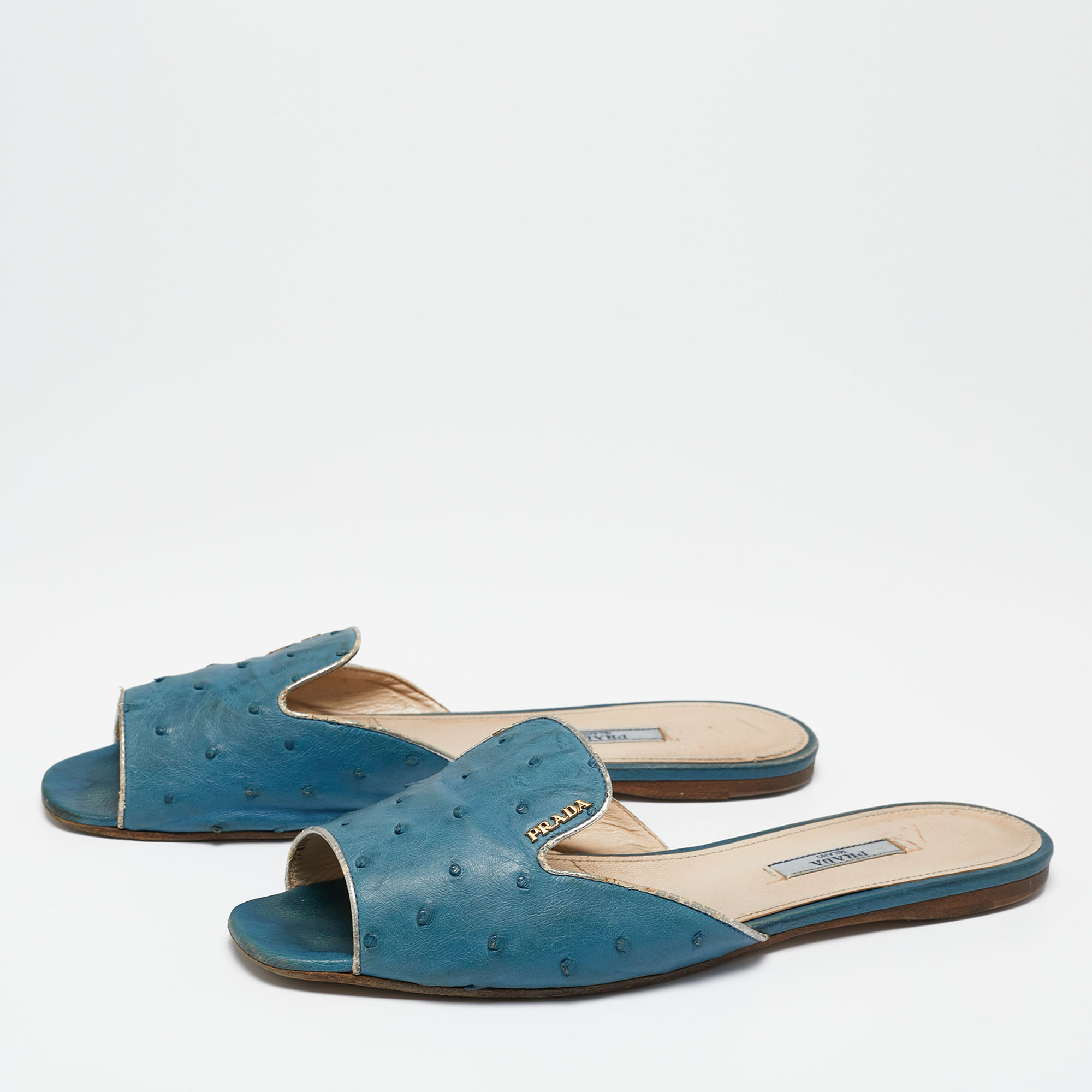 

Prada Blue Ostrich Leather Flat Sandals Size