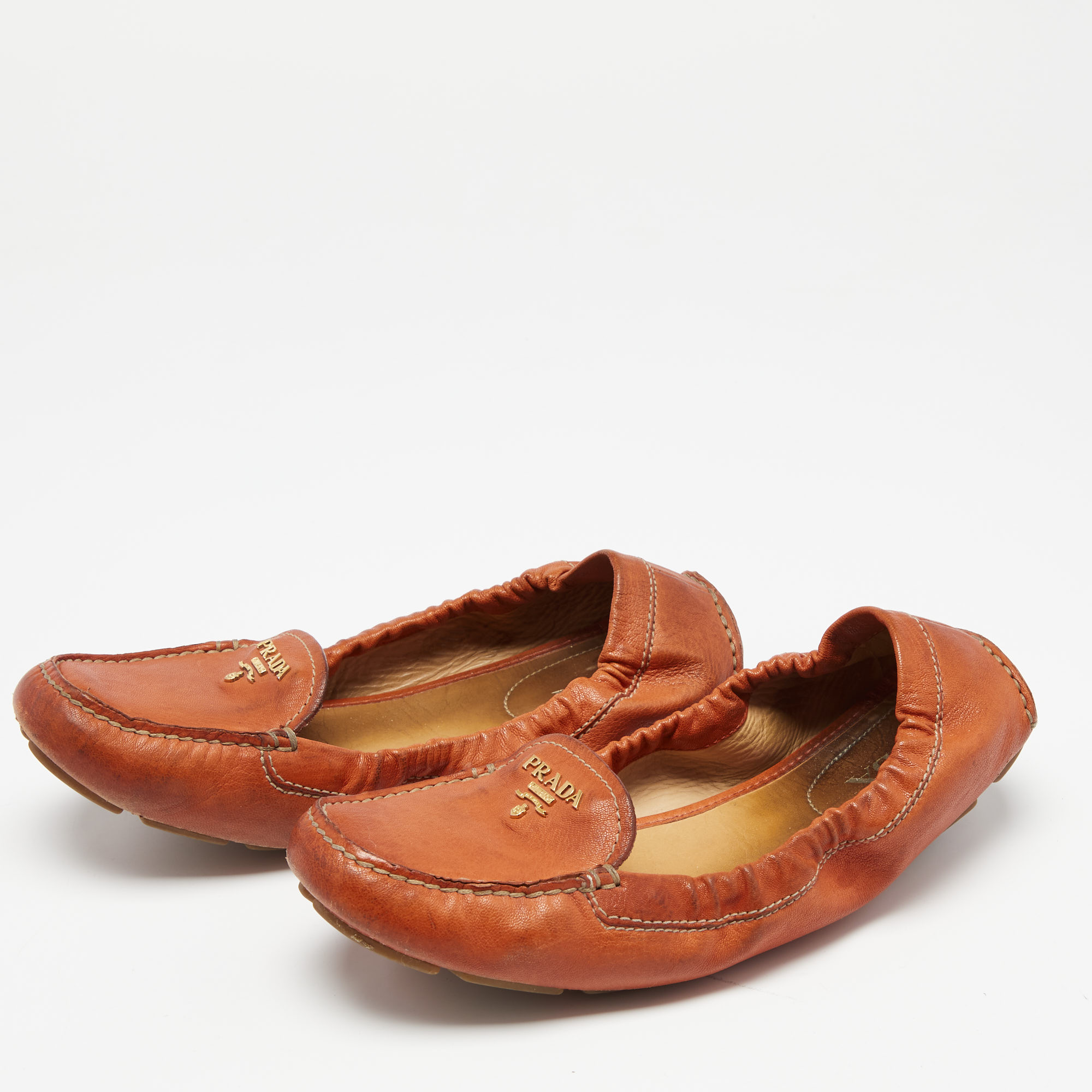 

Prada Orange Leather Scrunch Ballet Flats Size