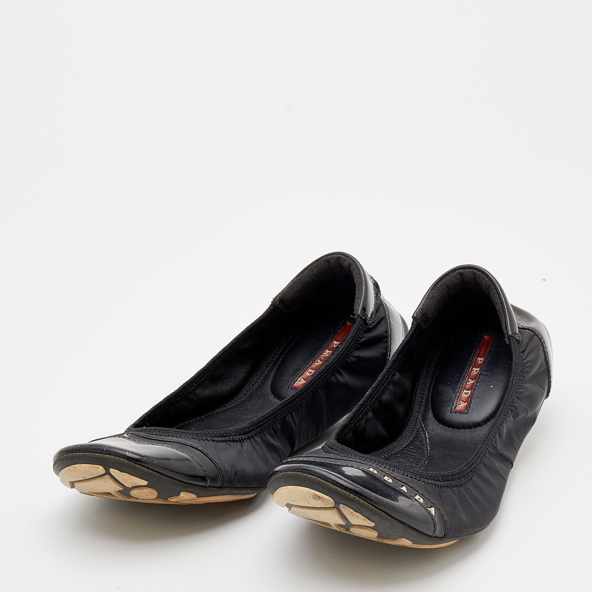 

Prada Sport Black Nylon And Patent Leather Scrunch Flats Size