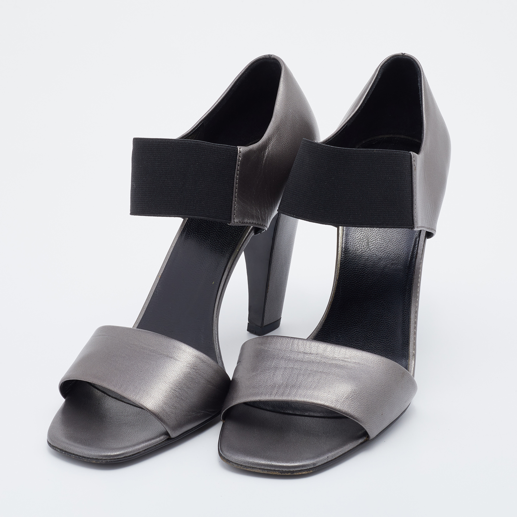 

Prada Grey Leather Ankle Strap Sandals Size