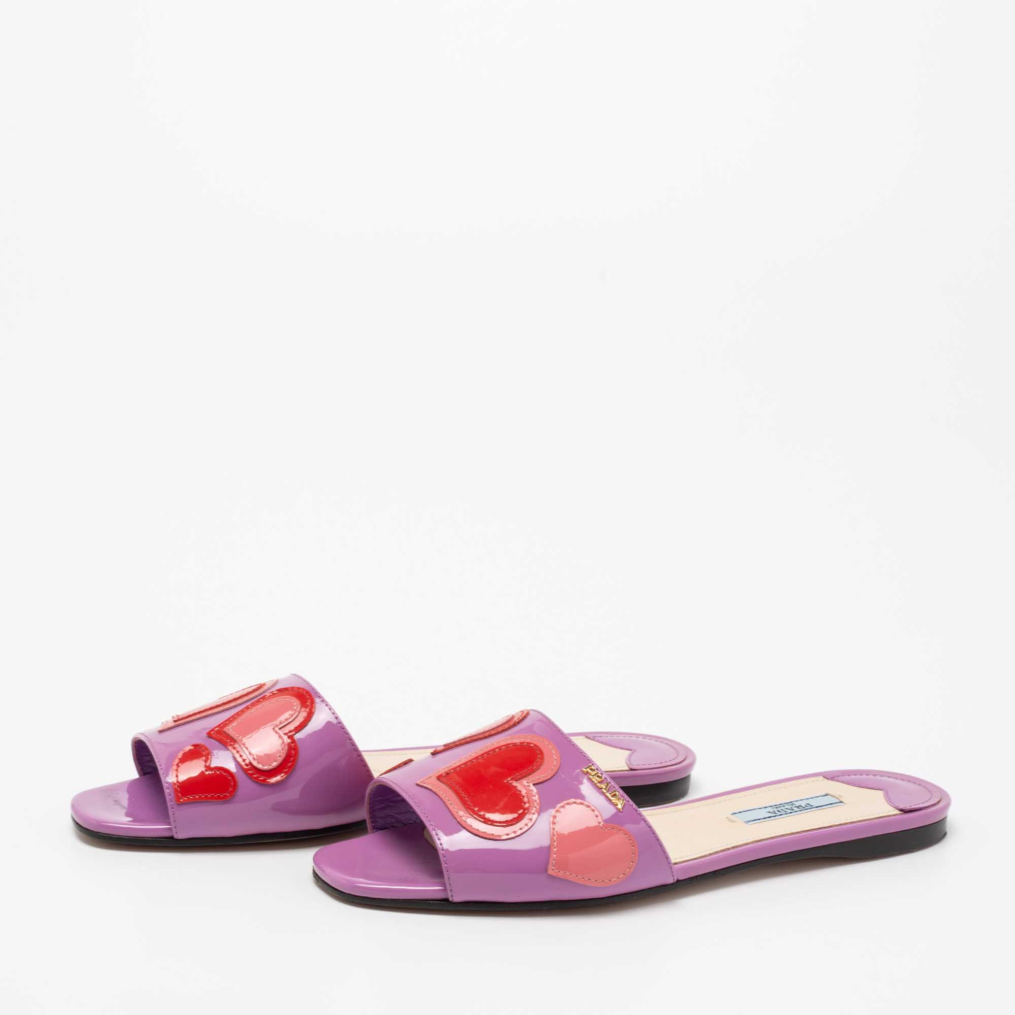 

Prada Purple Patent Leather Heart Motif Flat Slide Sandals Size