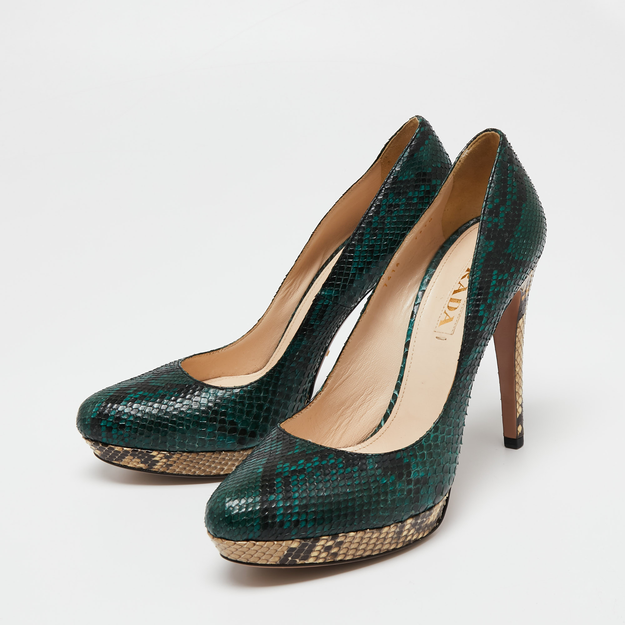 

Prada Green Python Leather Platform Pumps Size