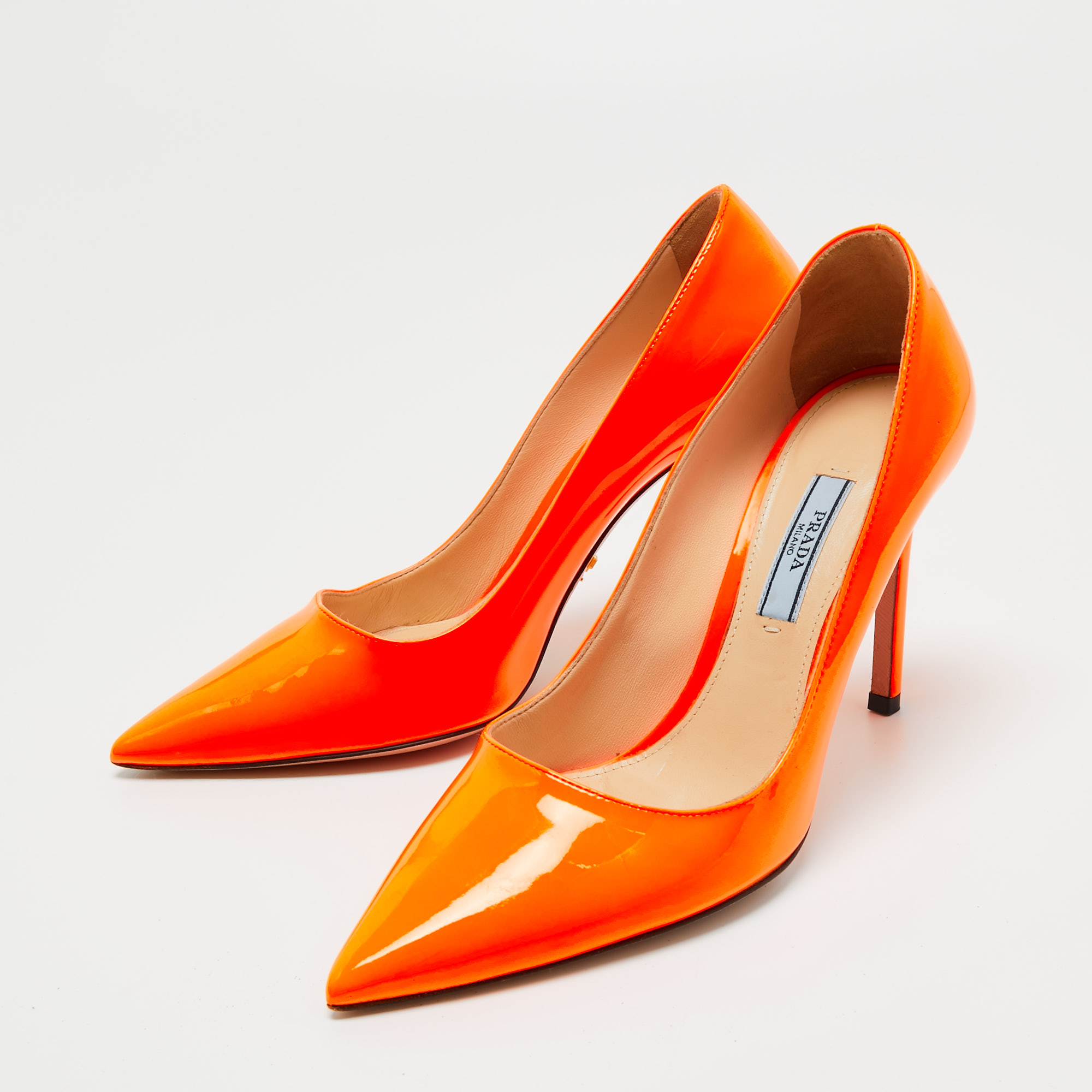 

Prada Orange Patent Leather Pointed Toe Pumps Size