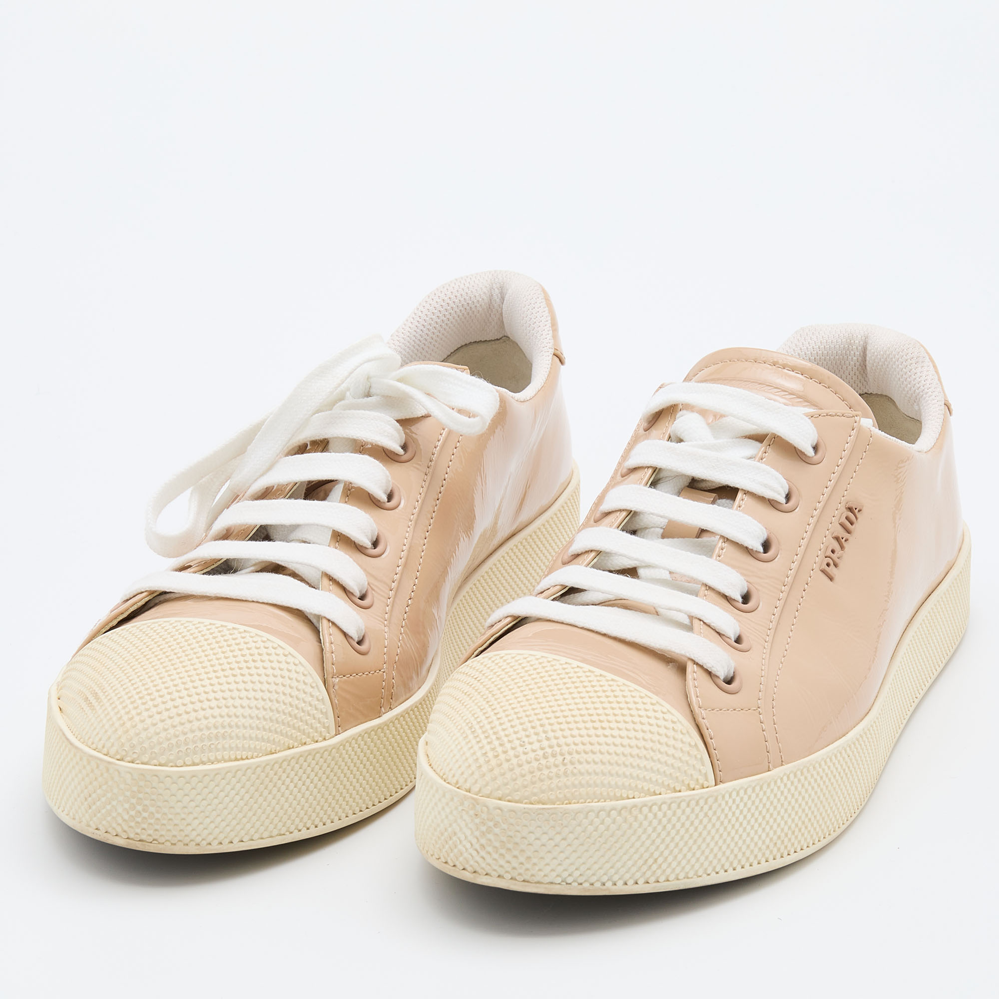 

Prada Sport Beige Patent Leather Lace Up Low Top Sneakers Size