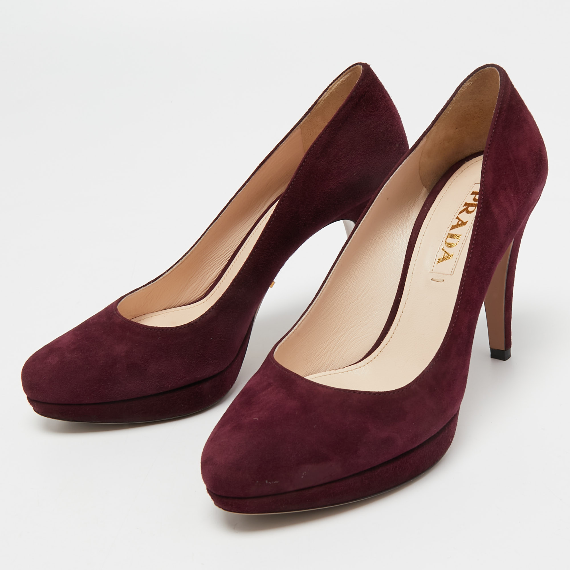 

Prada Burgundy Suede Pumps Size