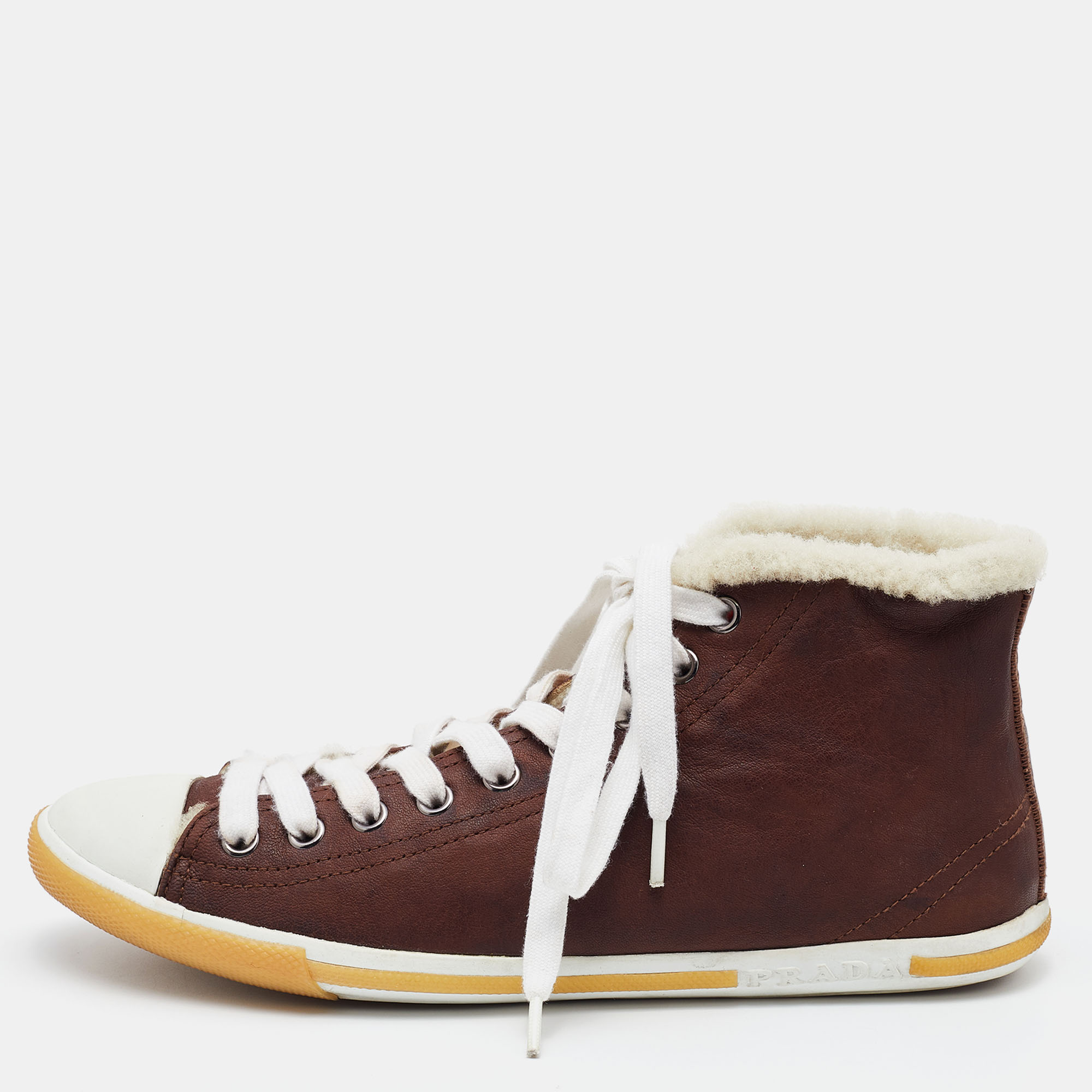 

Prada Brown/White Nubuck Leather and Shearling Fur Lace Up Sneakers Size