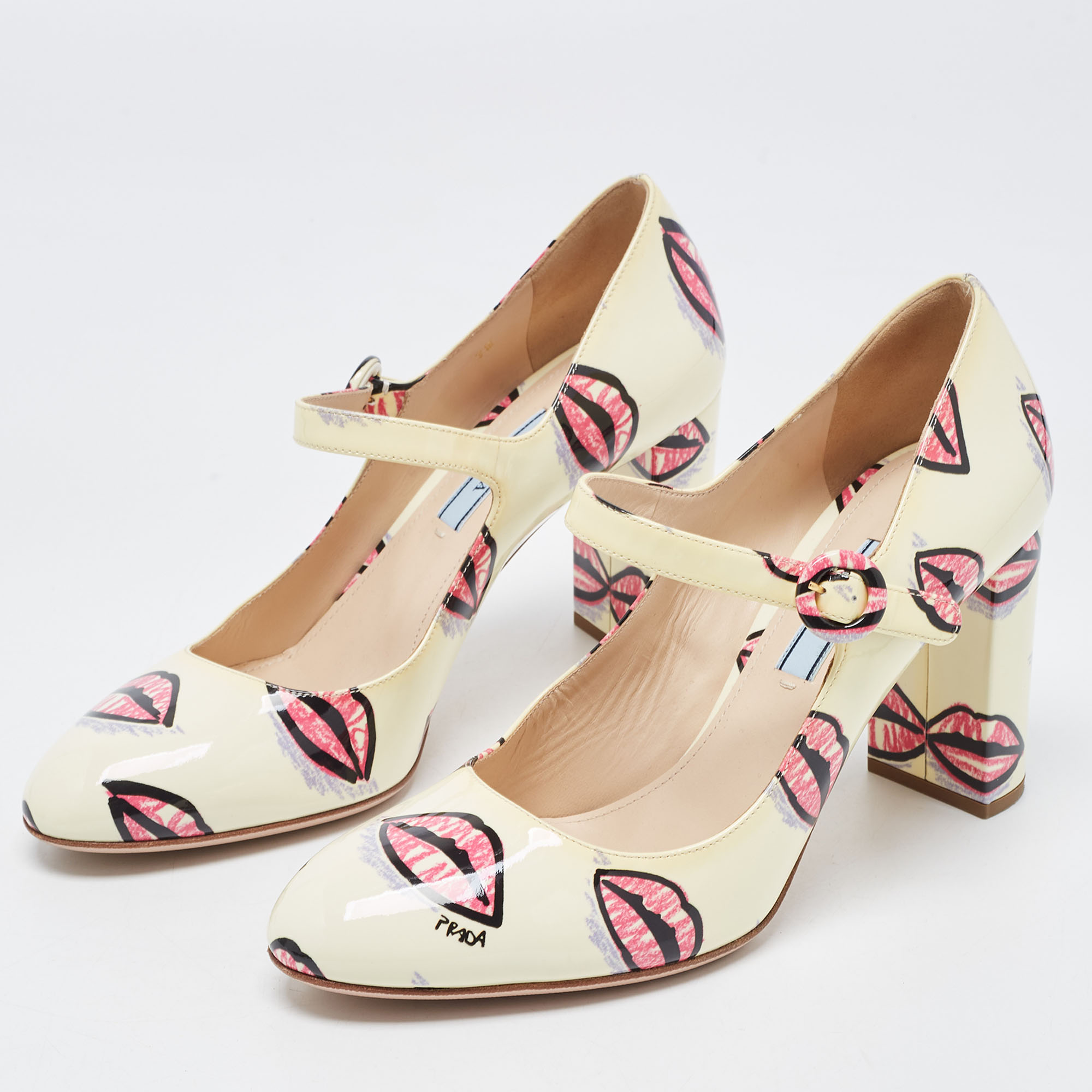 

Prada Beige Lip Print Patent Leather Block Heel Pumps Size