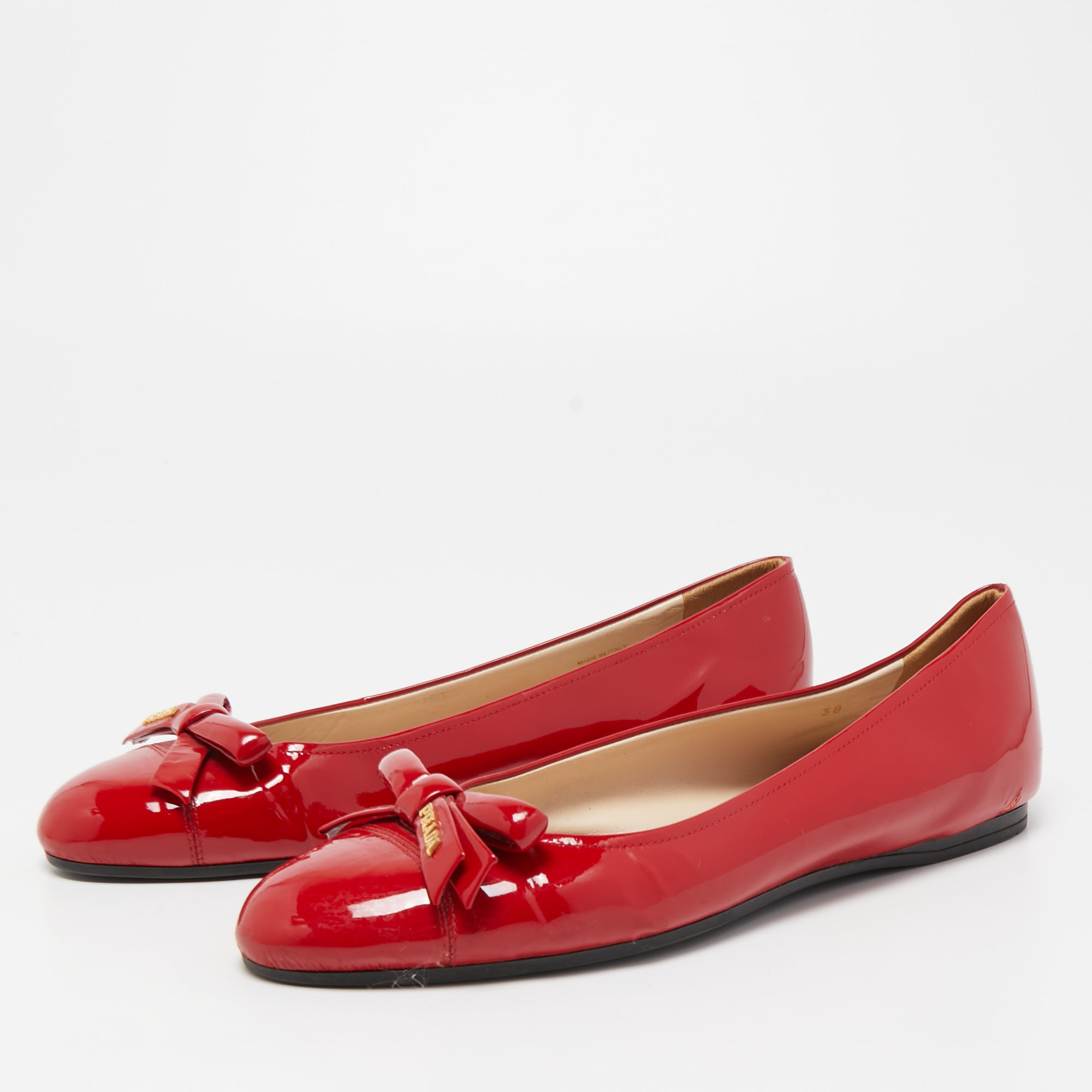 

Prada Red Patent Leather Bow Ballet Flats Size