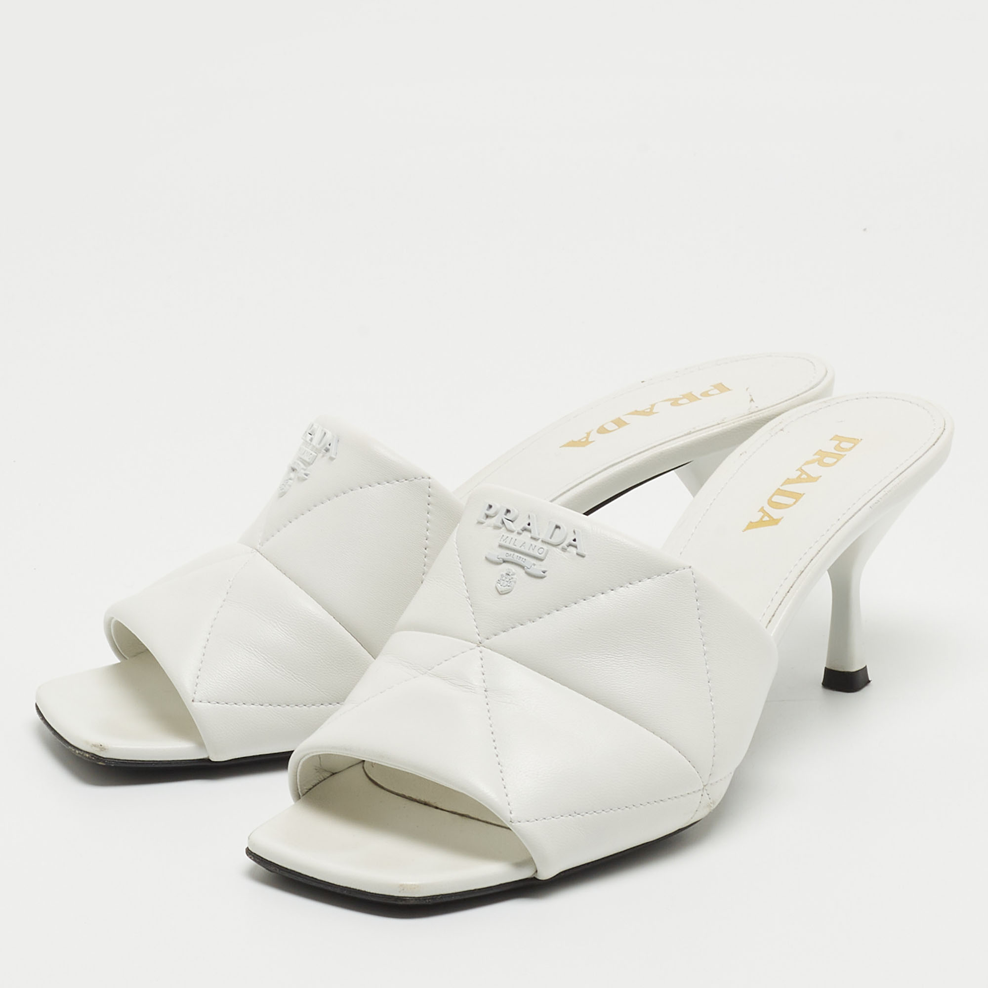 

Prada White Quilted Leather Slide Sandals Size