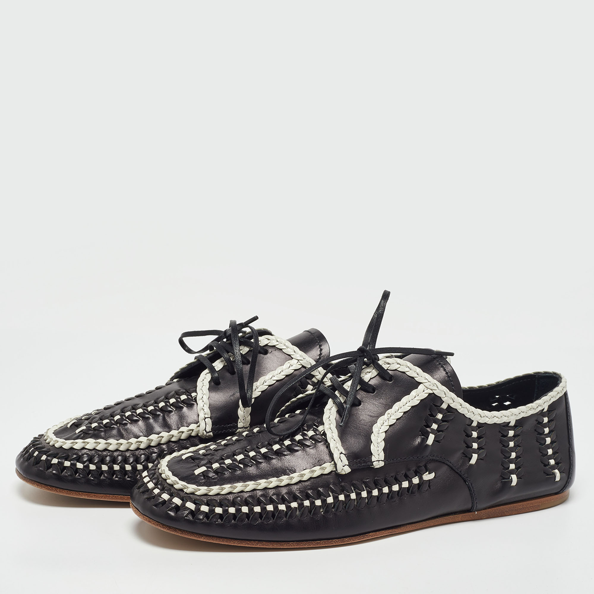 

Prada Black/White Woven Leather Boat Shoes Size