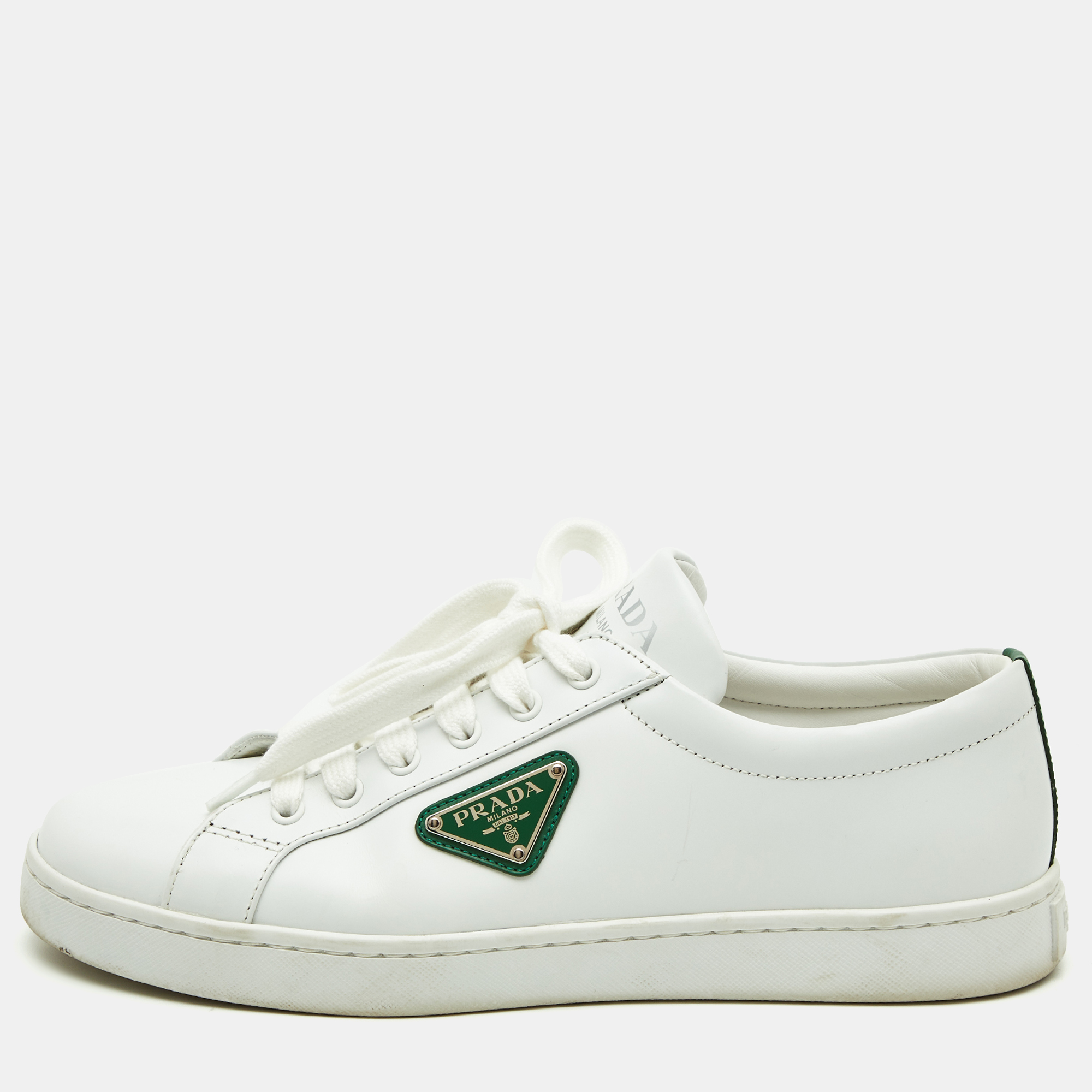 Pre Owned Prada White/Green Leather Lace Up Low Top Sneakers Size 39