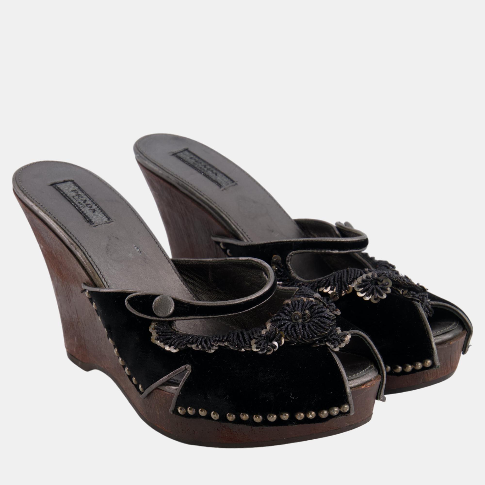 

Prada Black Velvet Floral and Sequin Embellished Clogs Size EU