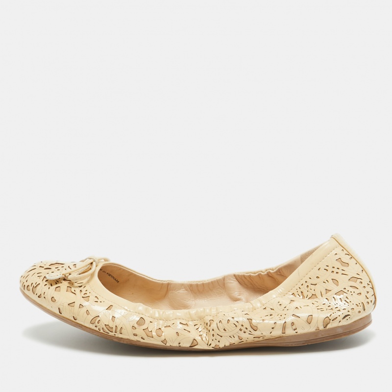 

Prada Cream Patent Bow Ballet Flats Size