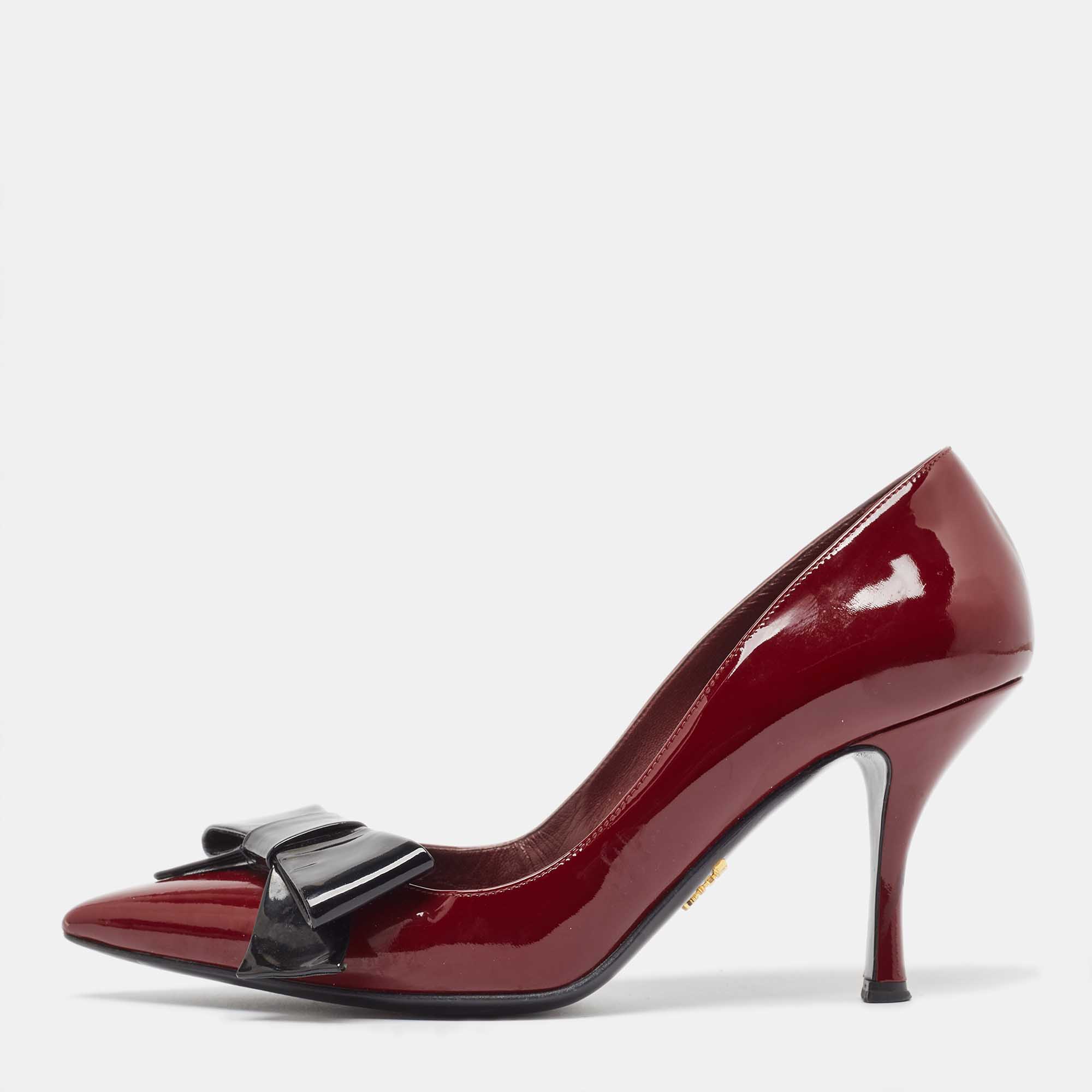 Pre-owned Prada Burgundy Patent Leather Bow Pointed Toe Pumps Size 38.5