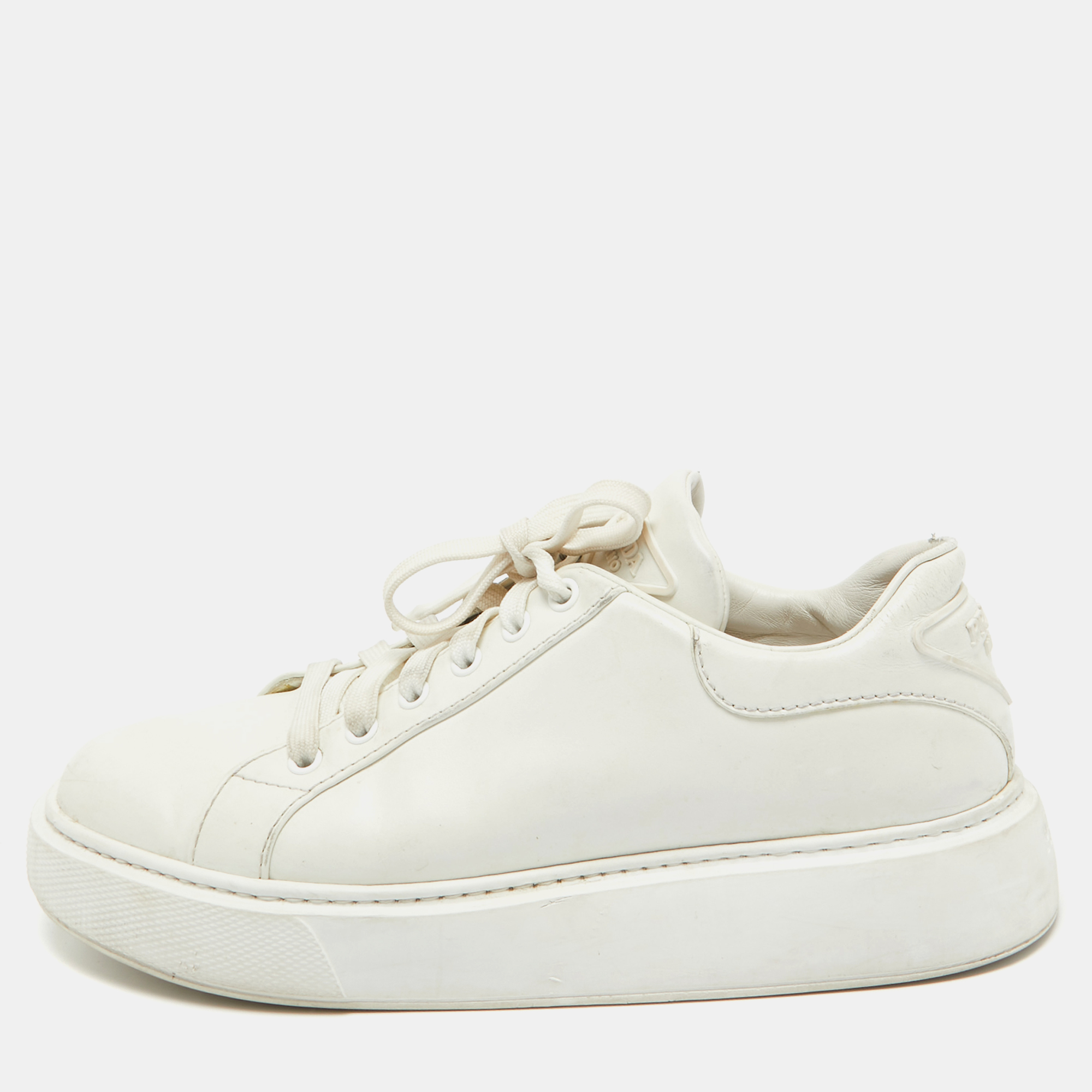 Pre-owned Prada White Leather Low Top Sneakers Size 39