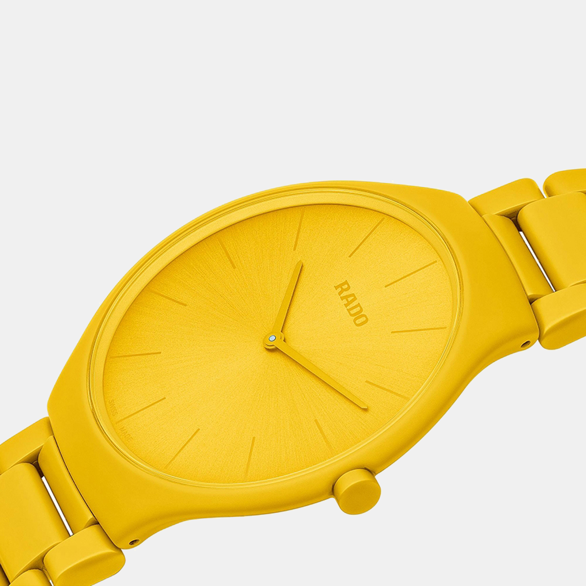 

Rado Sunshine Yellow Ceramic R27093632 Women Watch