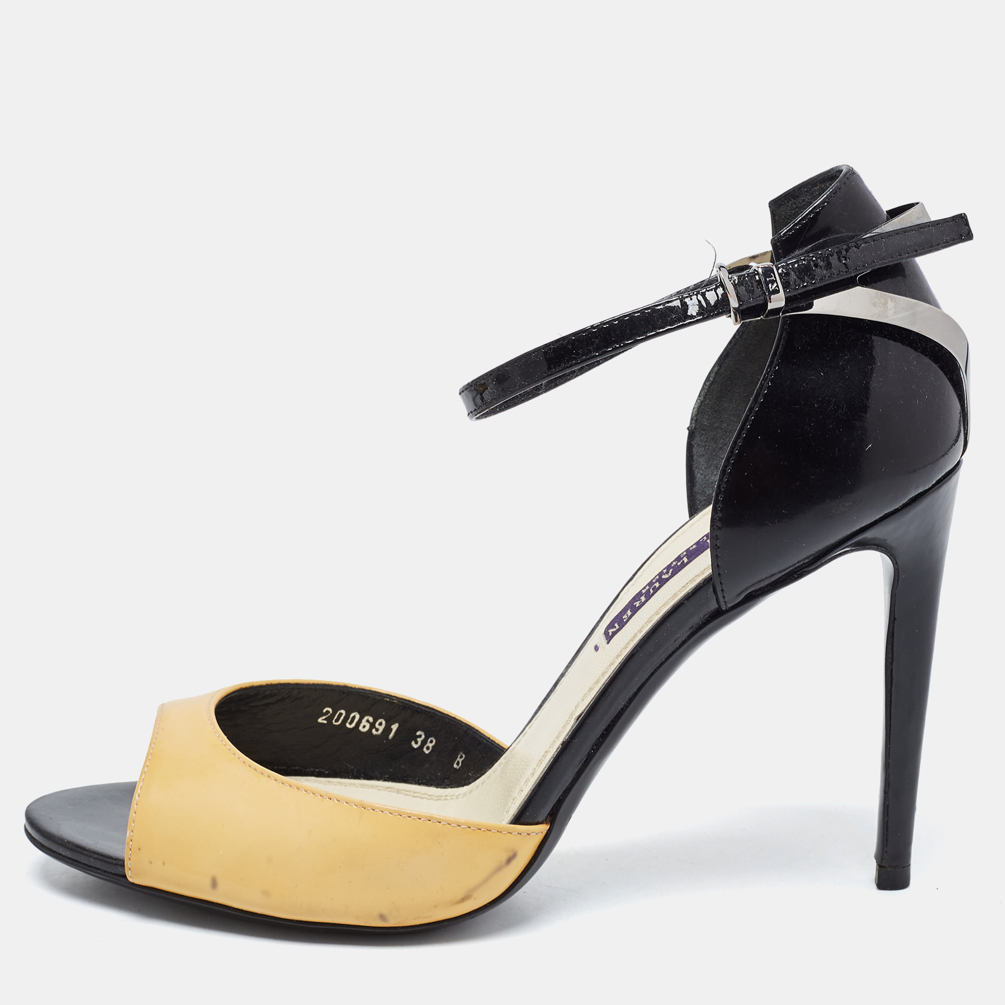 

Ralph Lauren Collection Black/yellow Patent Leather Peep Toe Sandals Size