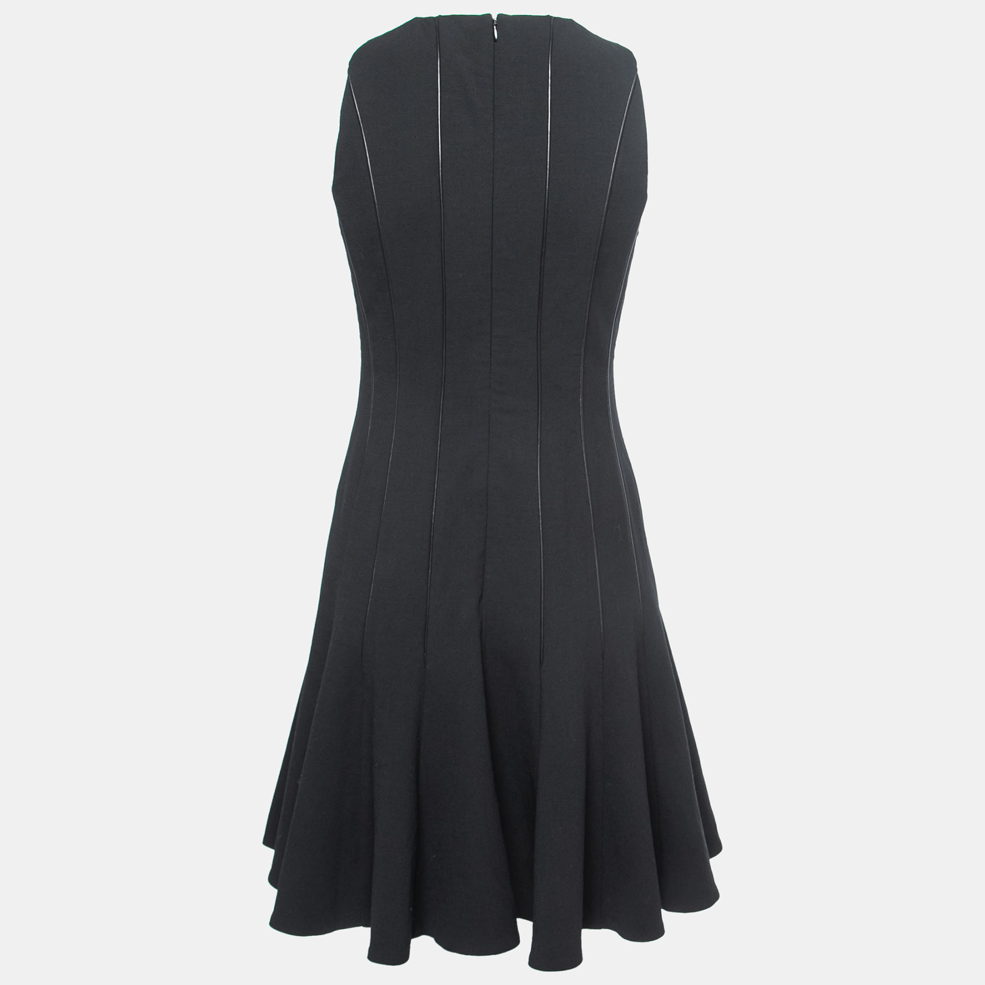 

Ralph Lauren Black Crepe Sleeveless Flared Midi Dress