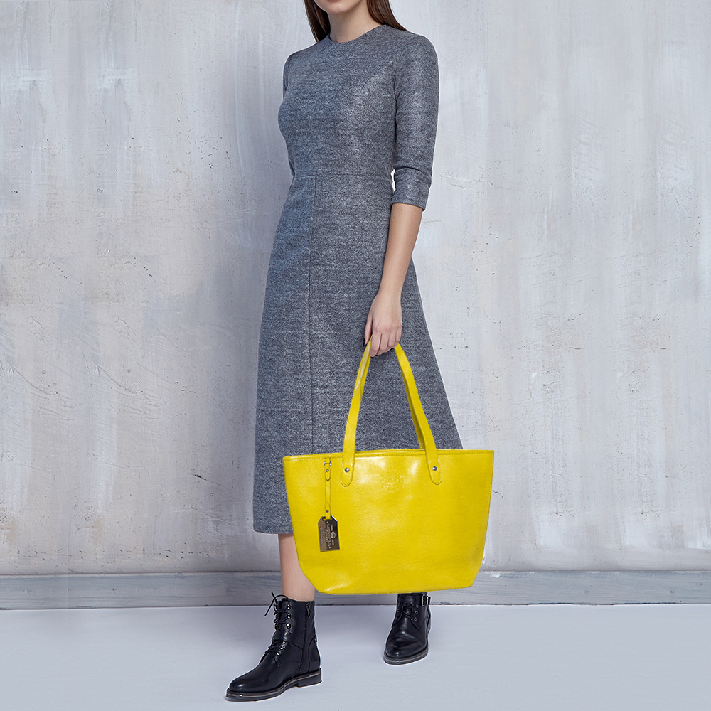 

Ralph Lauren Yellow Lizard Embossed Leather Tote