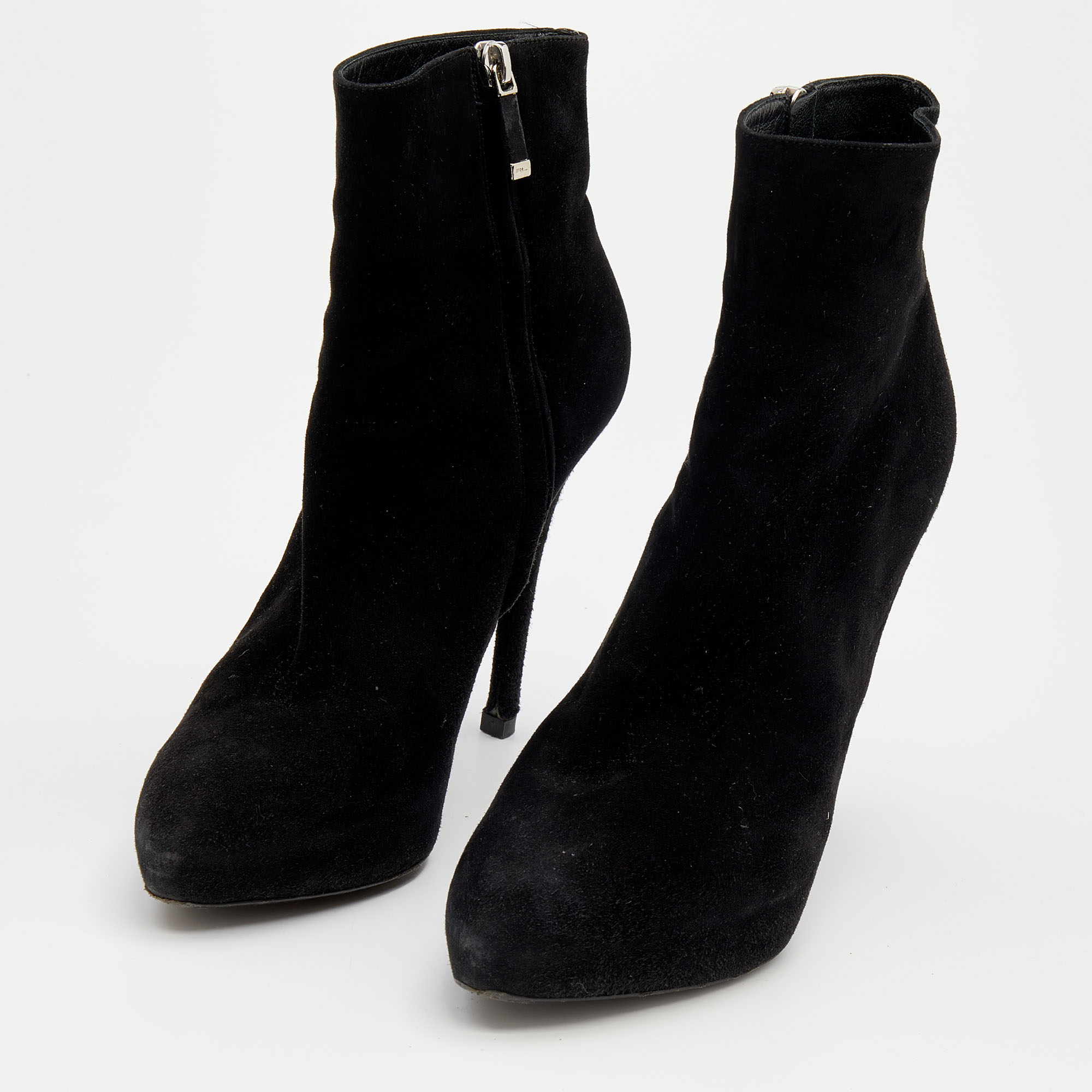 

Ralph Lauren Black Suede Platform Ankle Length Boots Size