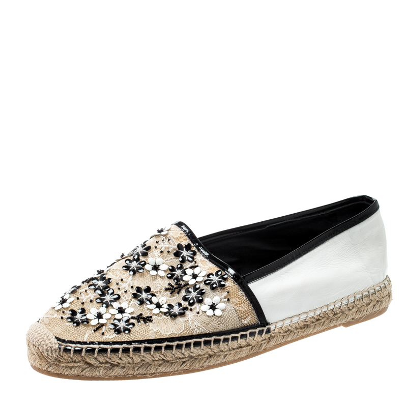 Rene Caovilla Monochrome Lace And Leather Floral Embellished Espadrilles Size 41