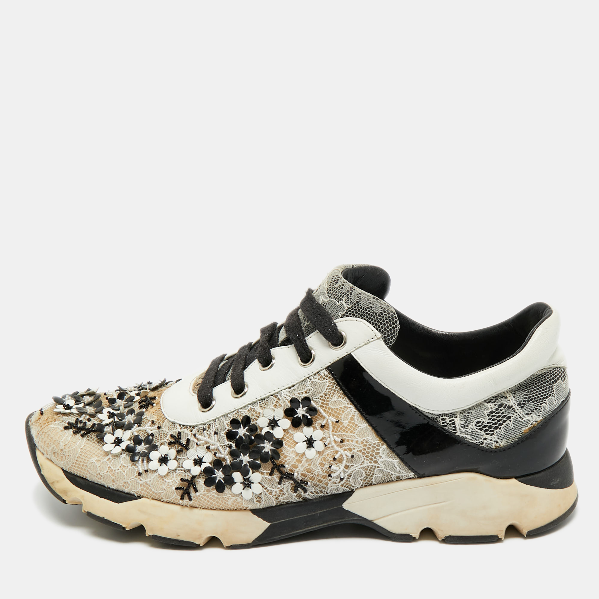 

René Caovilla White/Black Leather and Mesh Flower Embellished Lace Up Sneakers Size