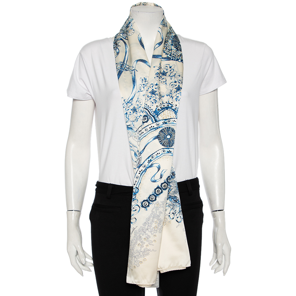 

Roberto Cavalli Cream Floral Print Satin Silk Scarf, White