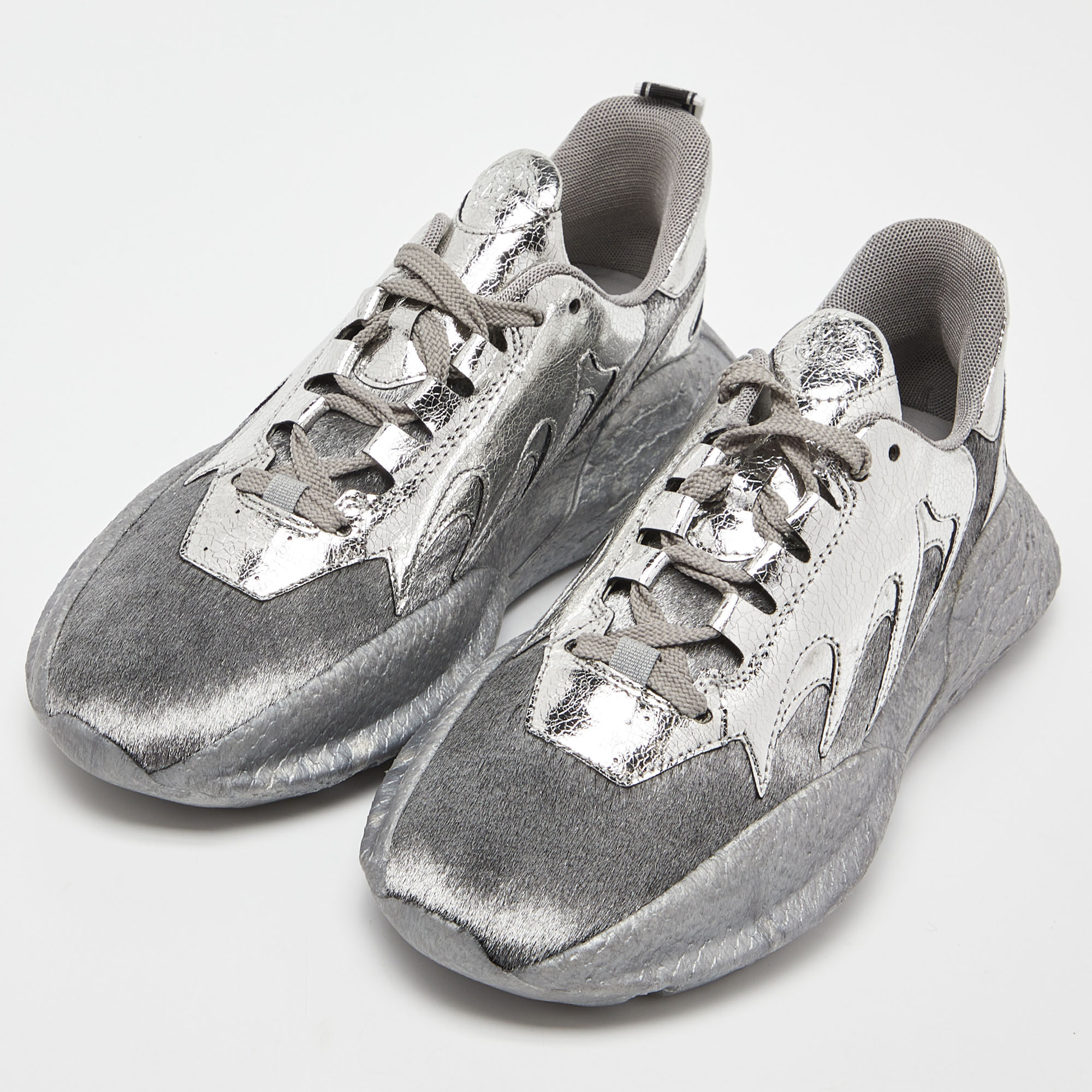 

Roberto Cavalli Silver Calfhair and Laminated Leather V1per Lace Up Sneakers Size