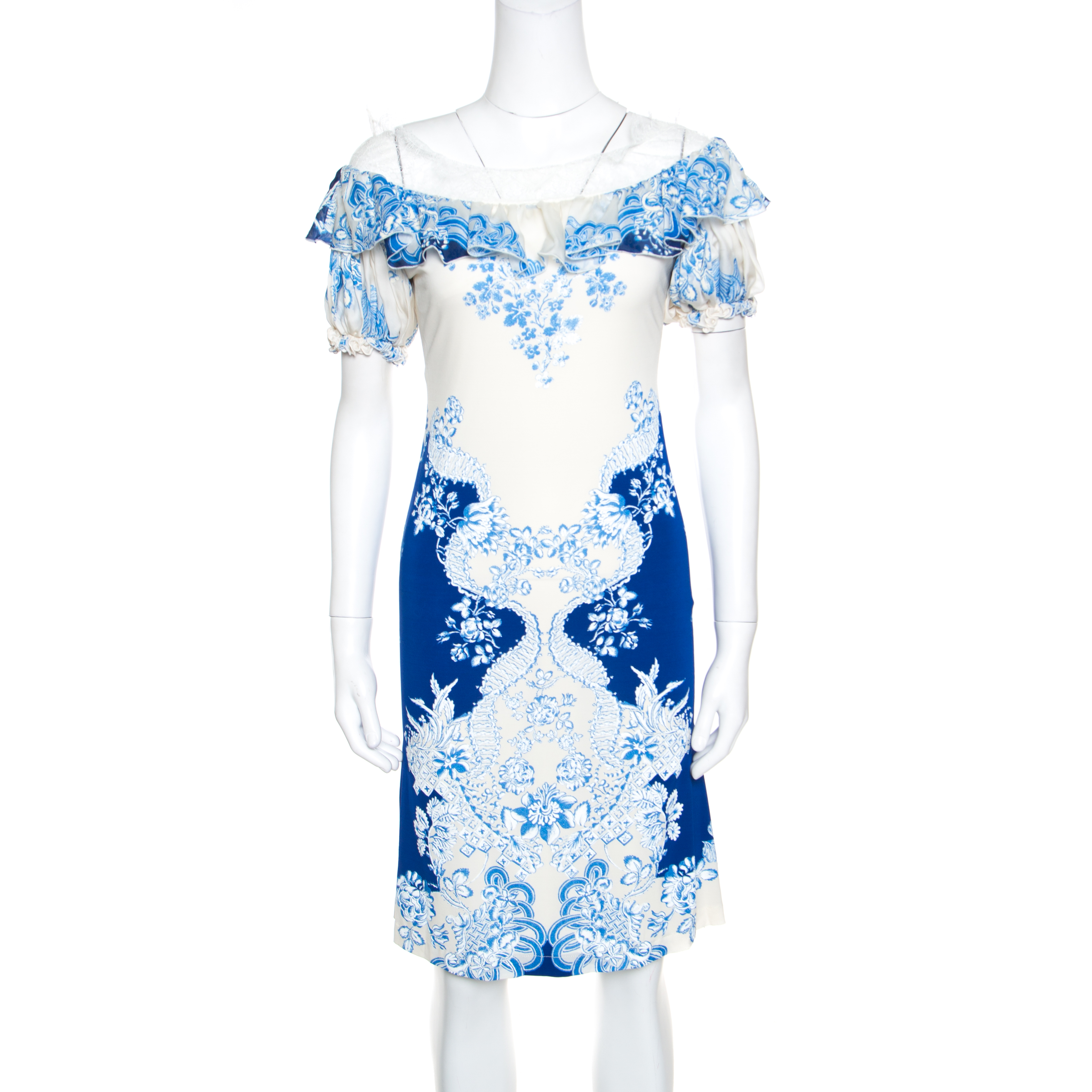 مملوكة مسبقًا Roberto Cavalli  Ivory and Blue Printed Stretch Knit Ruffled Off Shoulder Dress M
