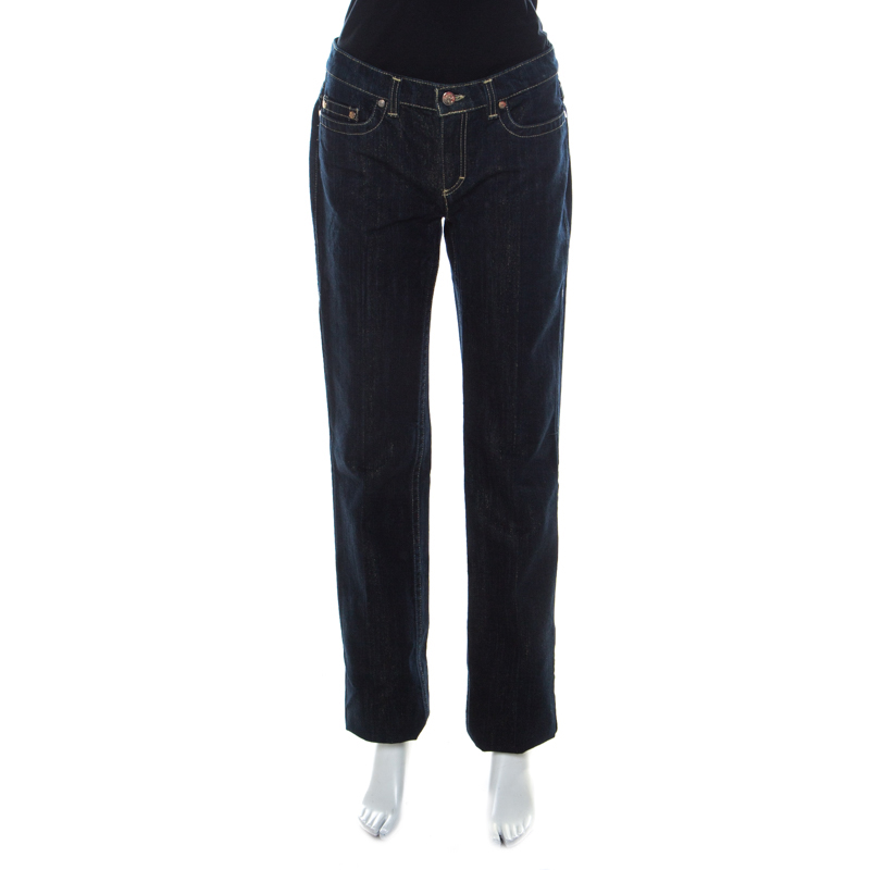 These boot cut jeans from Roberto Cavalli are effortlessly stylish The blue washed denims are made of a cotton blend and feature logo detail on the back pocket. They come equipped with front button closure belt loops and pockets. They are sure to lend you a great fit and definitely need to be on your wishlist